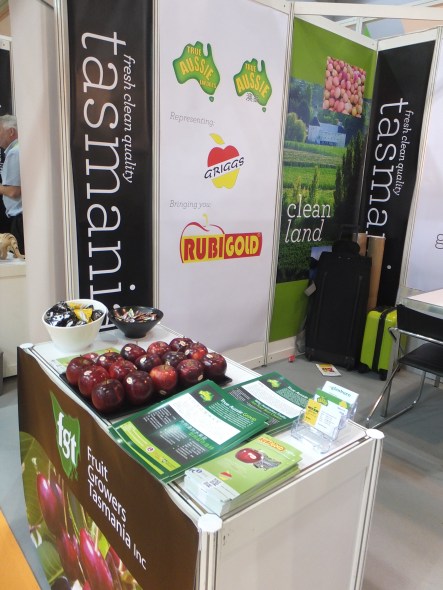 Tasmanian Rubigold apples on display in Hong Kong