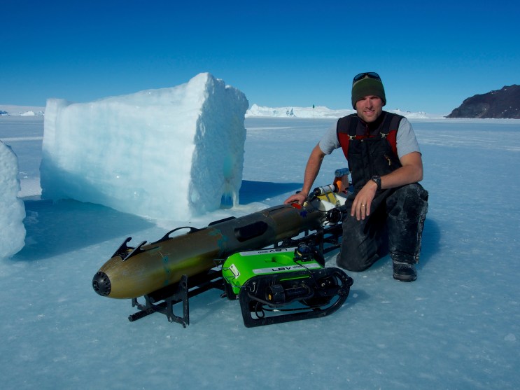 Alex Forrest in Antarctica with specialised equipment 