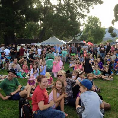 Families enjoying the first season of the Hobart Twilight Market