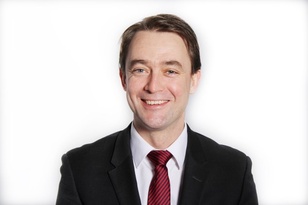 scott-bacon-headshot